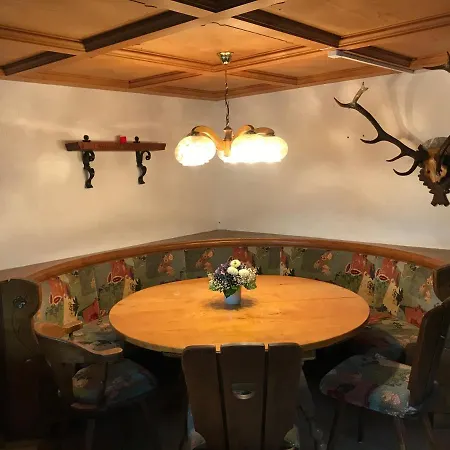 Hotel Gasthof Hirsch *