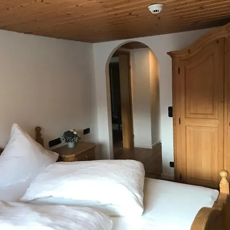 Gasthof Hirsch Gasthof *